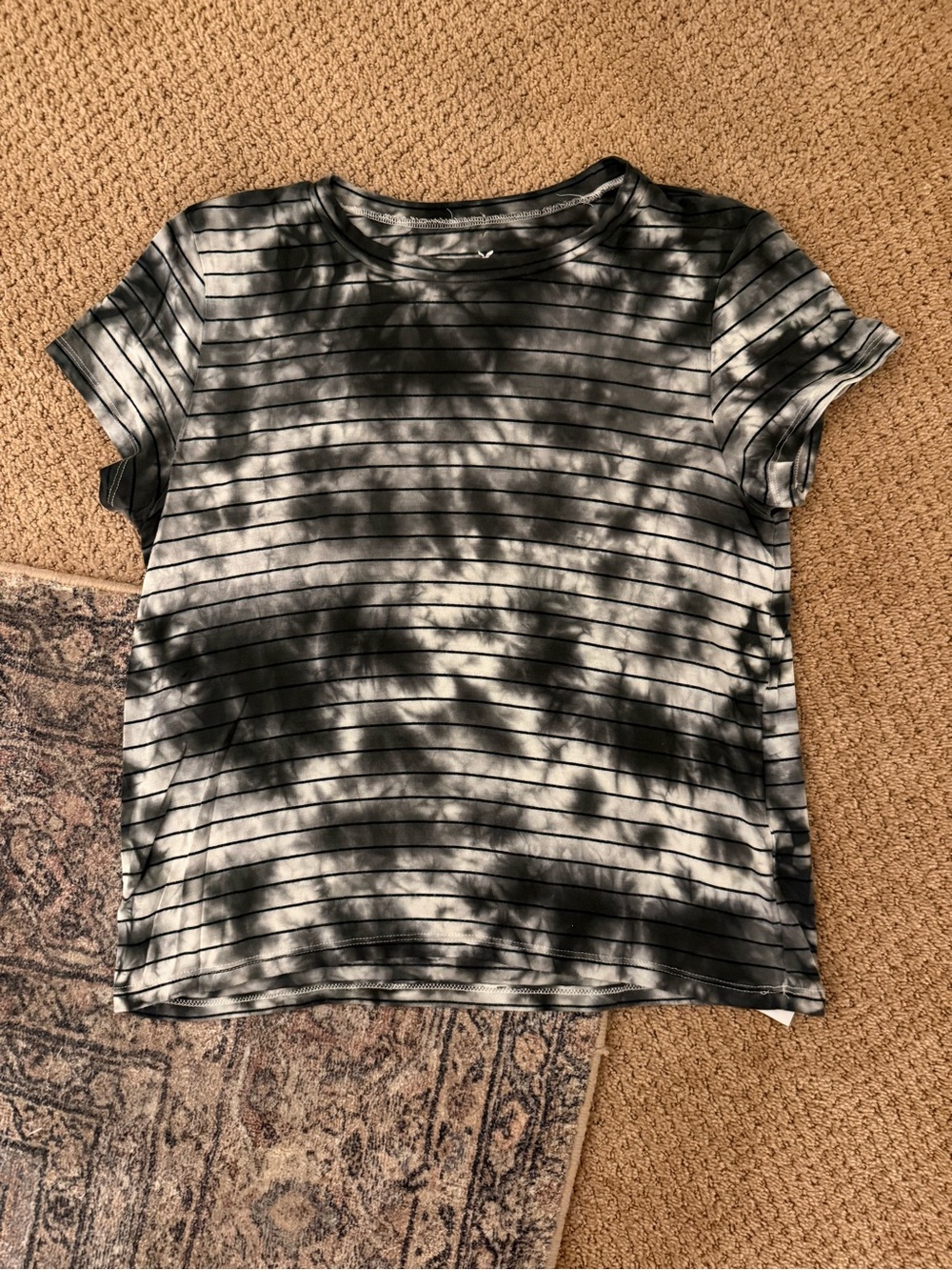 American Eagle Outfitters Black & White Tie-Dye Striped Tee